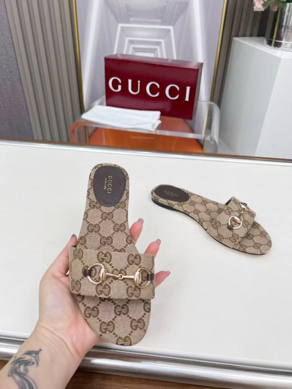 Gucci Sandals With Box - Picture 6 of 6